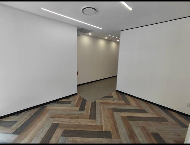 396M² OFFICE TO LET IN BRYANSTON